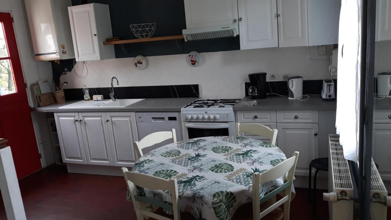 L'Escale Arquaise, La Maison Au Jardin Fleuri A 5 Min De Dieppe Arques-la-Bataille Ngoại thất bức ảnh